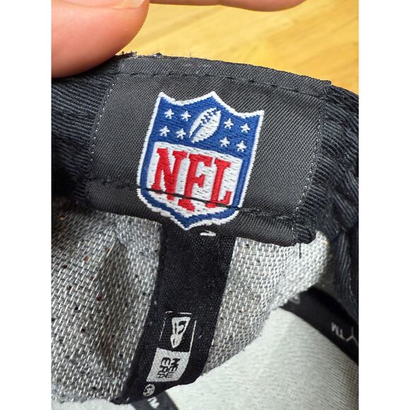 Seattle Seahawks NFL New Era 9Fifty Snapback Hat Black Blue 20% Wool Faux Leathe - Picture 11 of 11